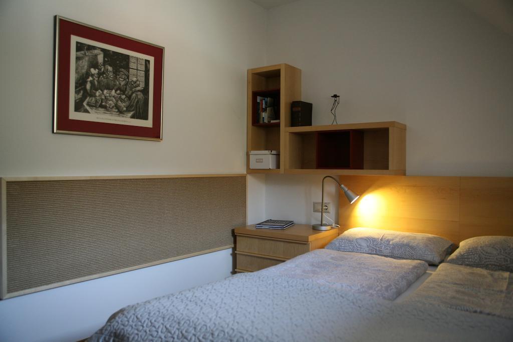 Apartments Cvetje V Jeseni Škofja Loka Zimmer foto