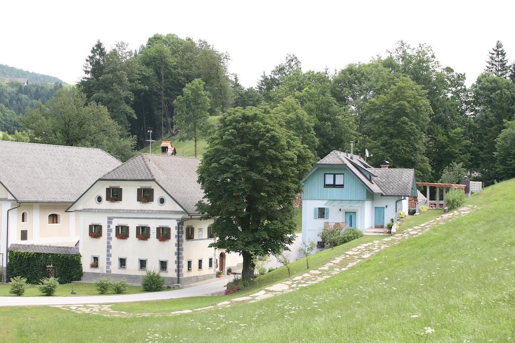 Apartments Cvetje V Jeseni Škofja Loka Exterior foto